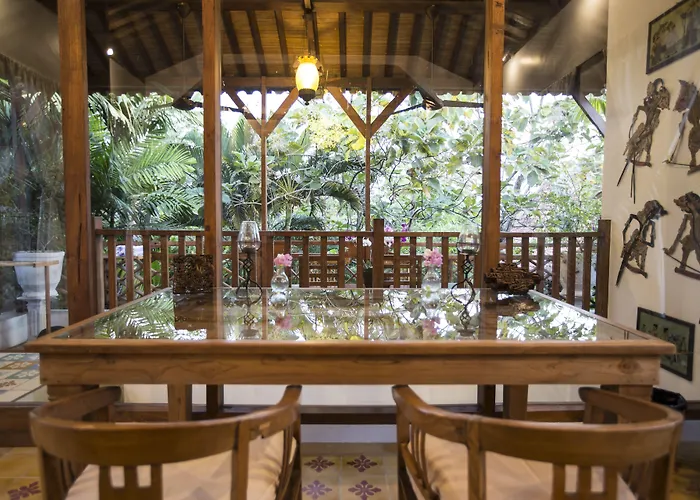 Kampung Kecil Boutique 4* Sanur